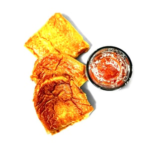 GARLIC BREAD W/SAUCE